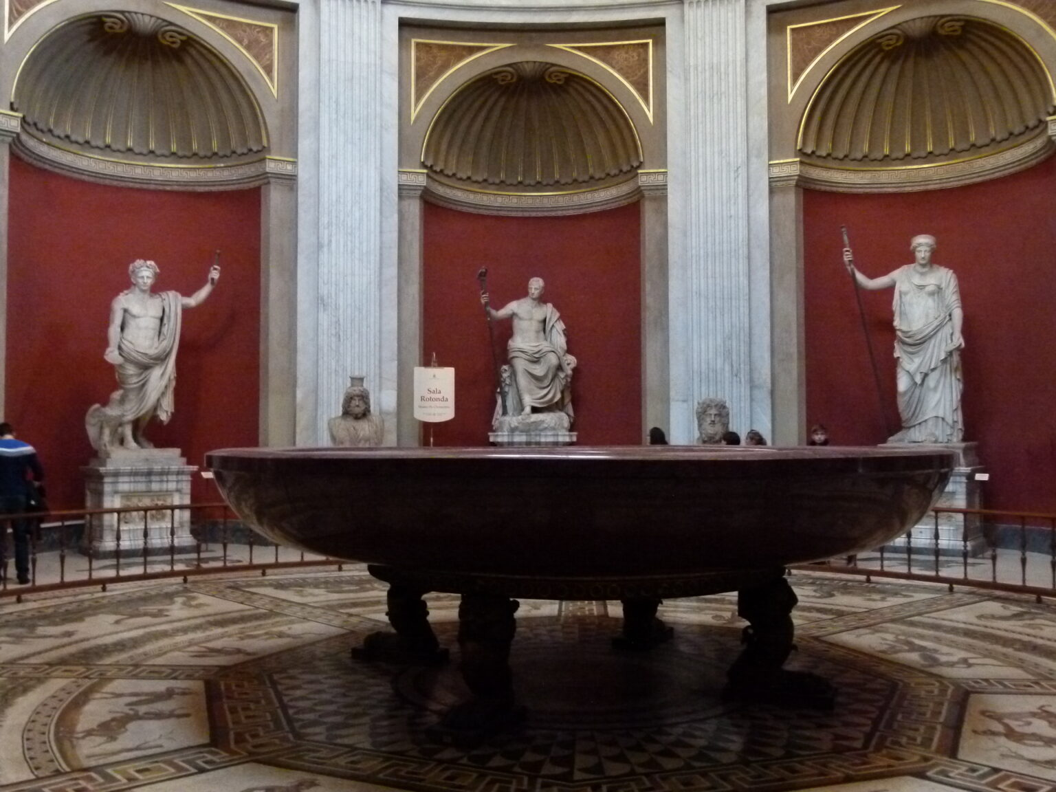 La Sala Rotonda nei Musei Vaticani